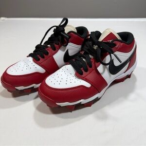 Jordan 1 Low Youth Multisport Cleat Chicago Red HF6885-106 Size 3Y